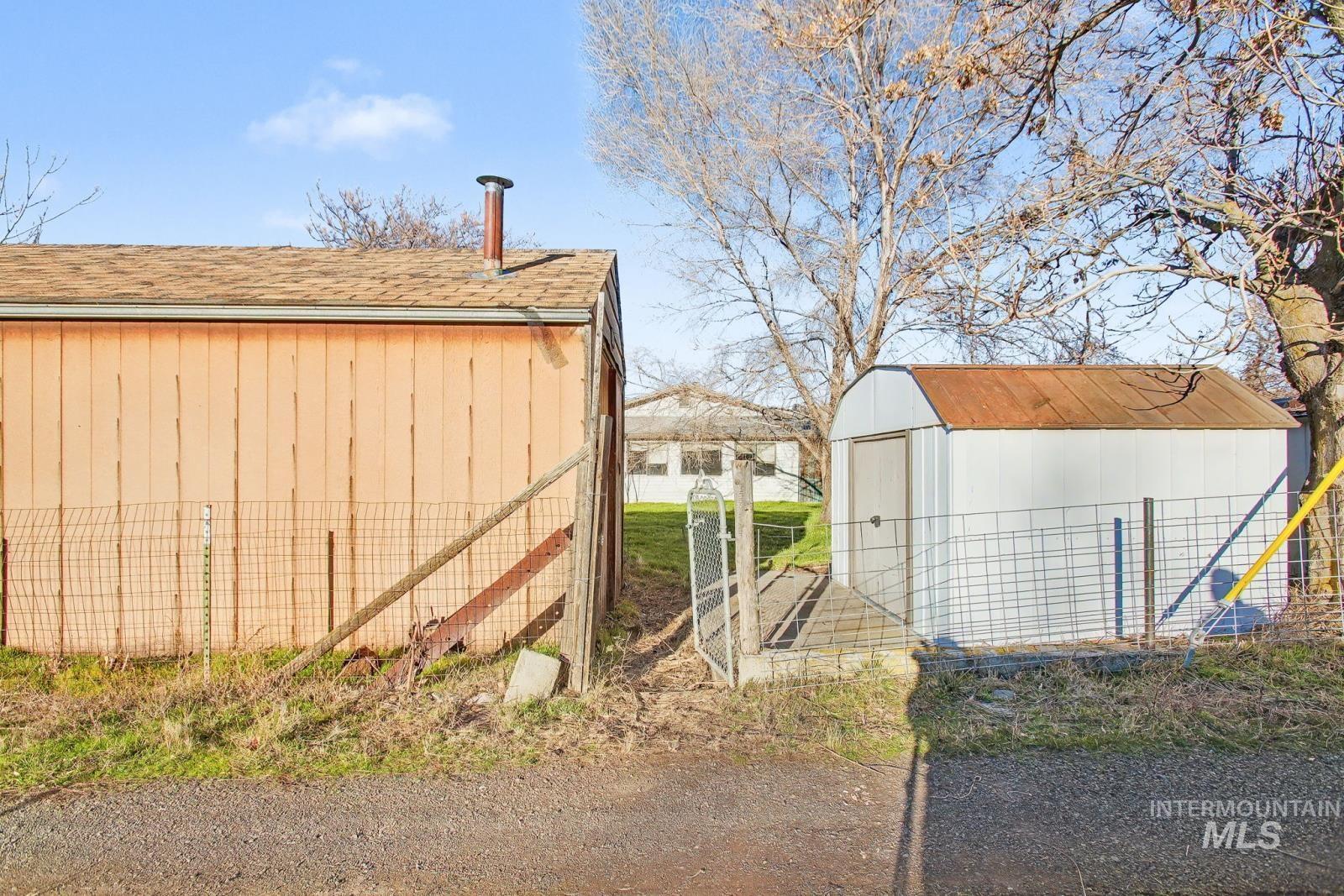 332 High Street Pomeroy, WA 99347 - Photo 23 of 23 View of yard with a storage shed