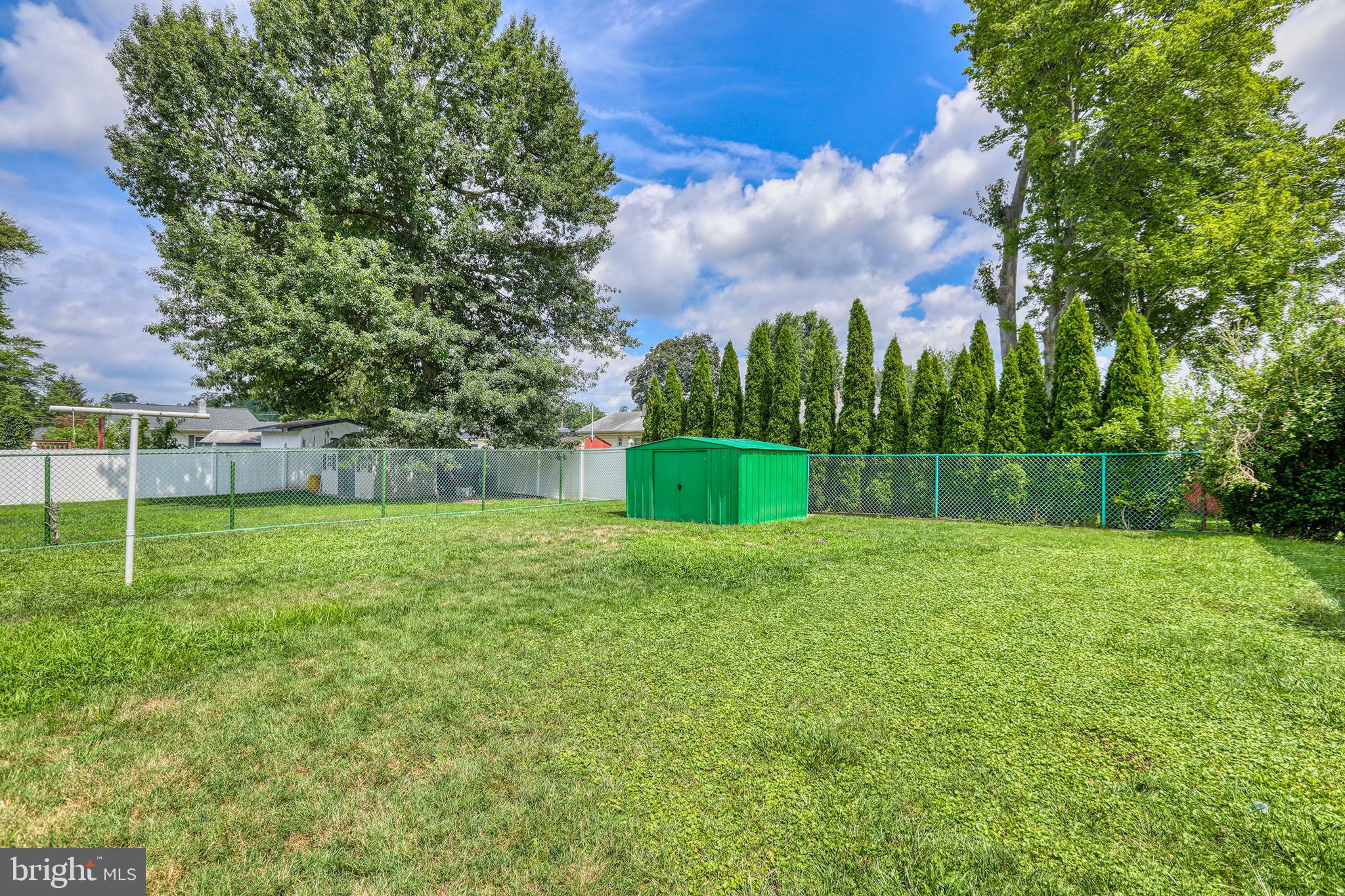 183 Franklyn Road Ewing, NJ 08628 - Photo 20 of 20 a view of a garden