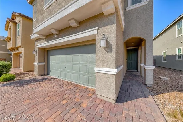 $2,750 | 3028 Gravino Avenue, Henderson, NV 89044