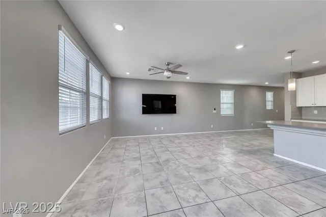 $2,750 | 3028 Gravino Avenue, Henderson, NV 89044