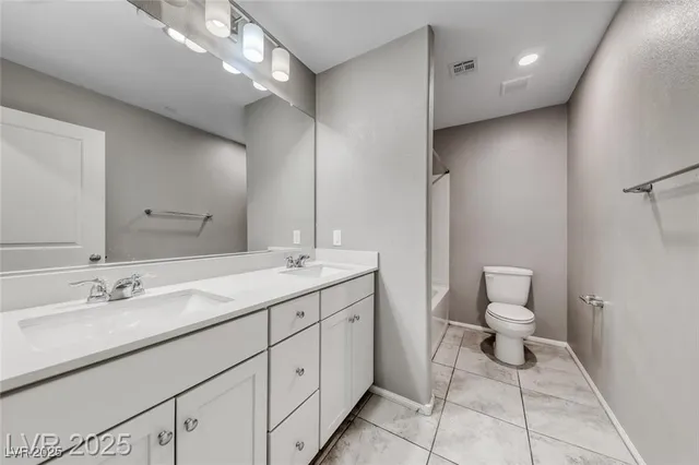 $2,750 | 3028 Gravino Avenue, Henderson, NV 89044