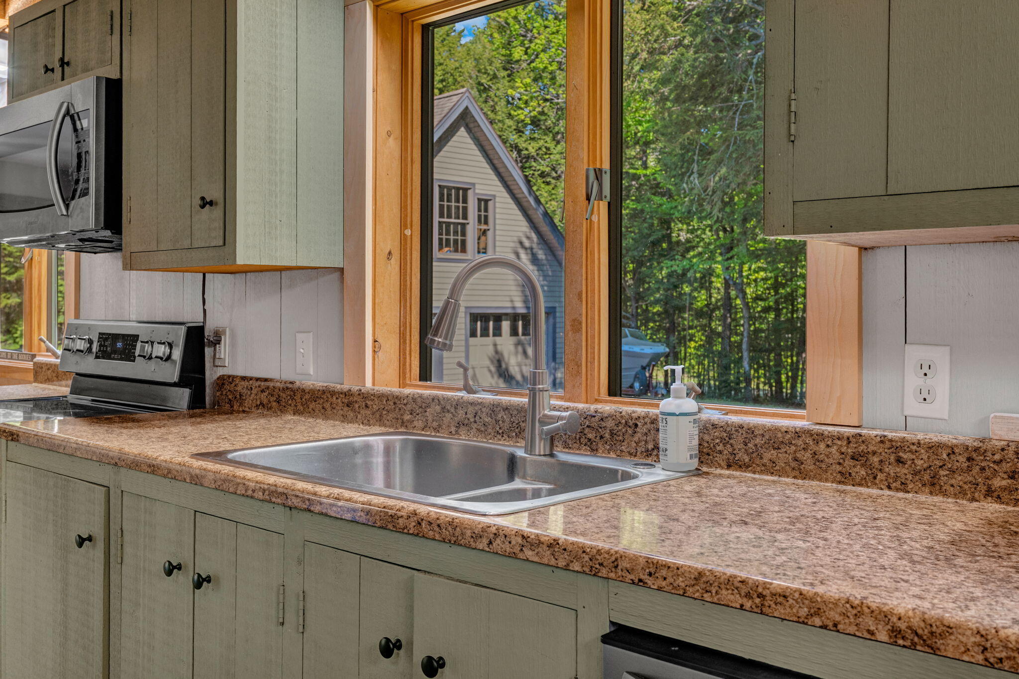 7 Pioneer Road Greenville Junction, ME 04442 - Photo 9 of 59 21-web-or-mls-7-pioneer-road