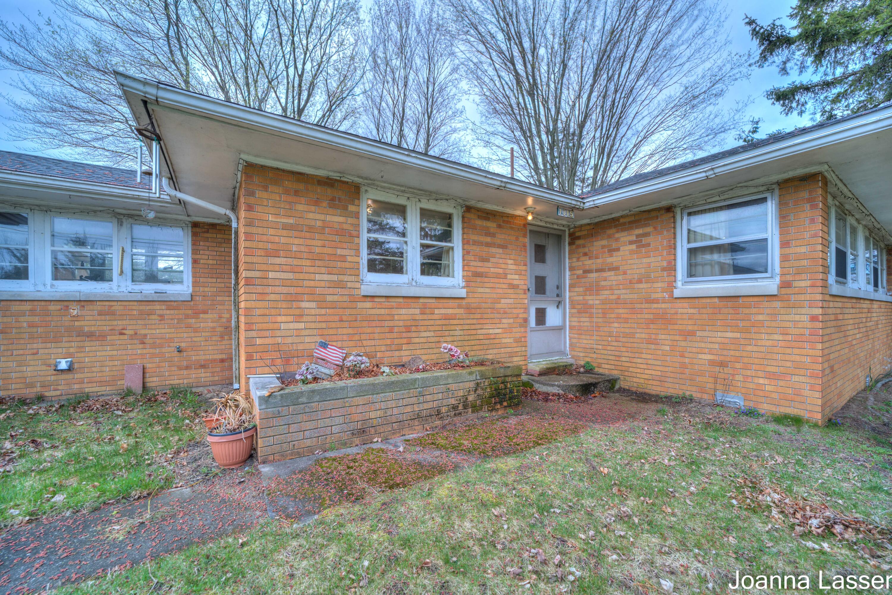 1315 Benston Road Whitehall, MI 49461 - Photo 17 of 74 Whitehall 4-18 (17 of 72)
