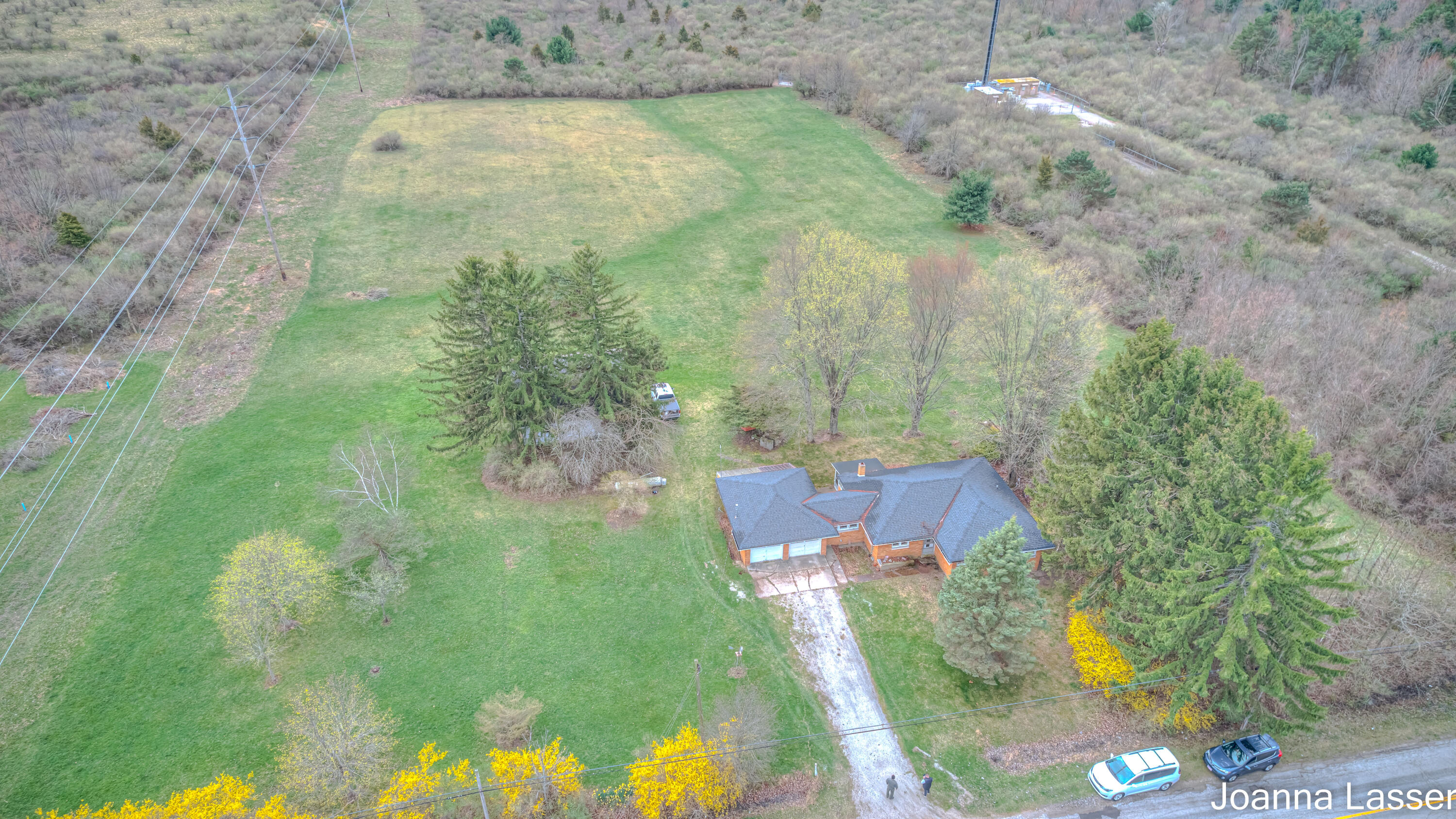 1315 Benston Road Whitehall, MI 49461 - Photo 4 of 74 Whitehall 4-18 (4 of 72)