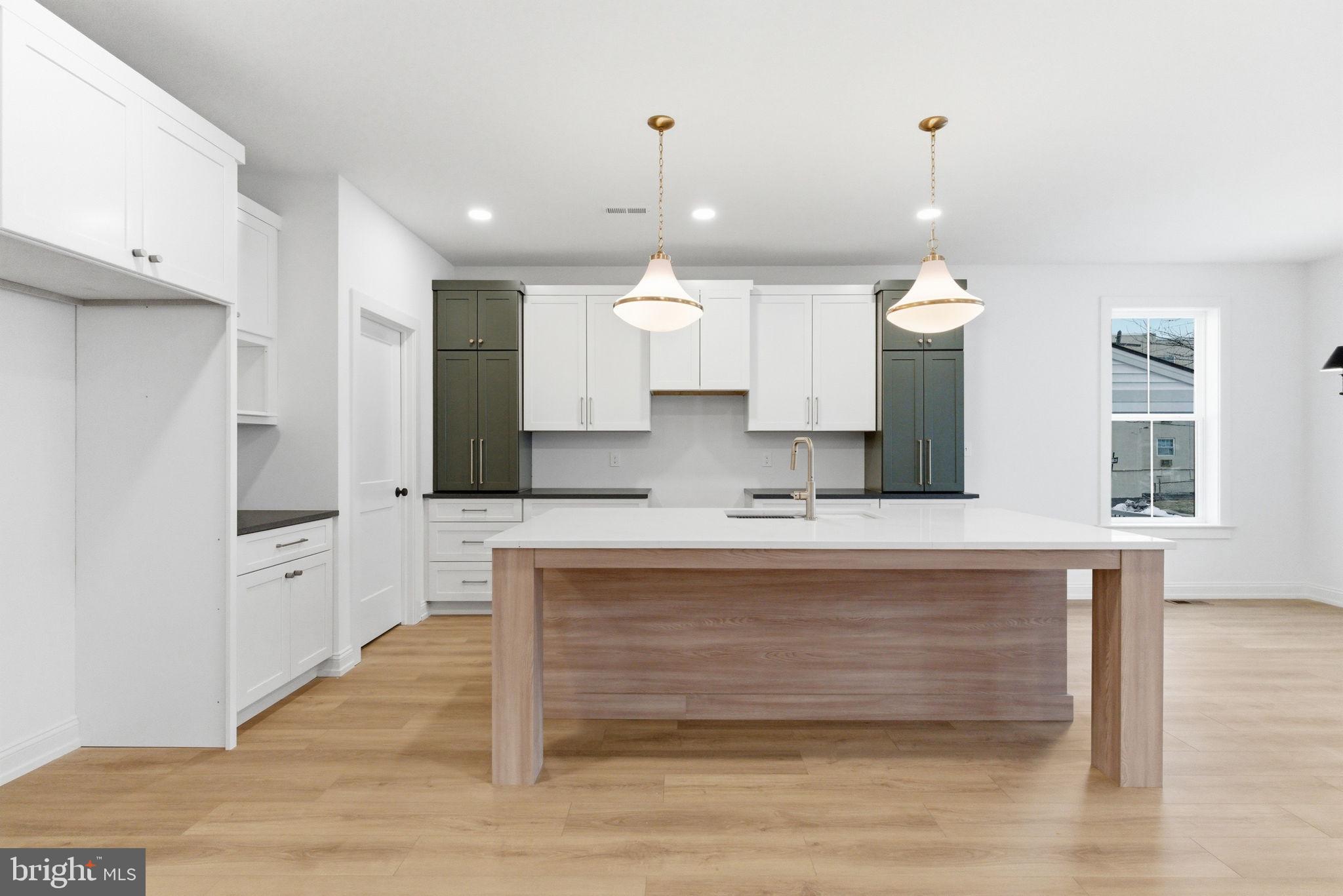 453 East Franklin Street, Unit SINGLE Media, PA 19063 - Photo 13 of 70