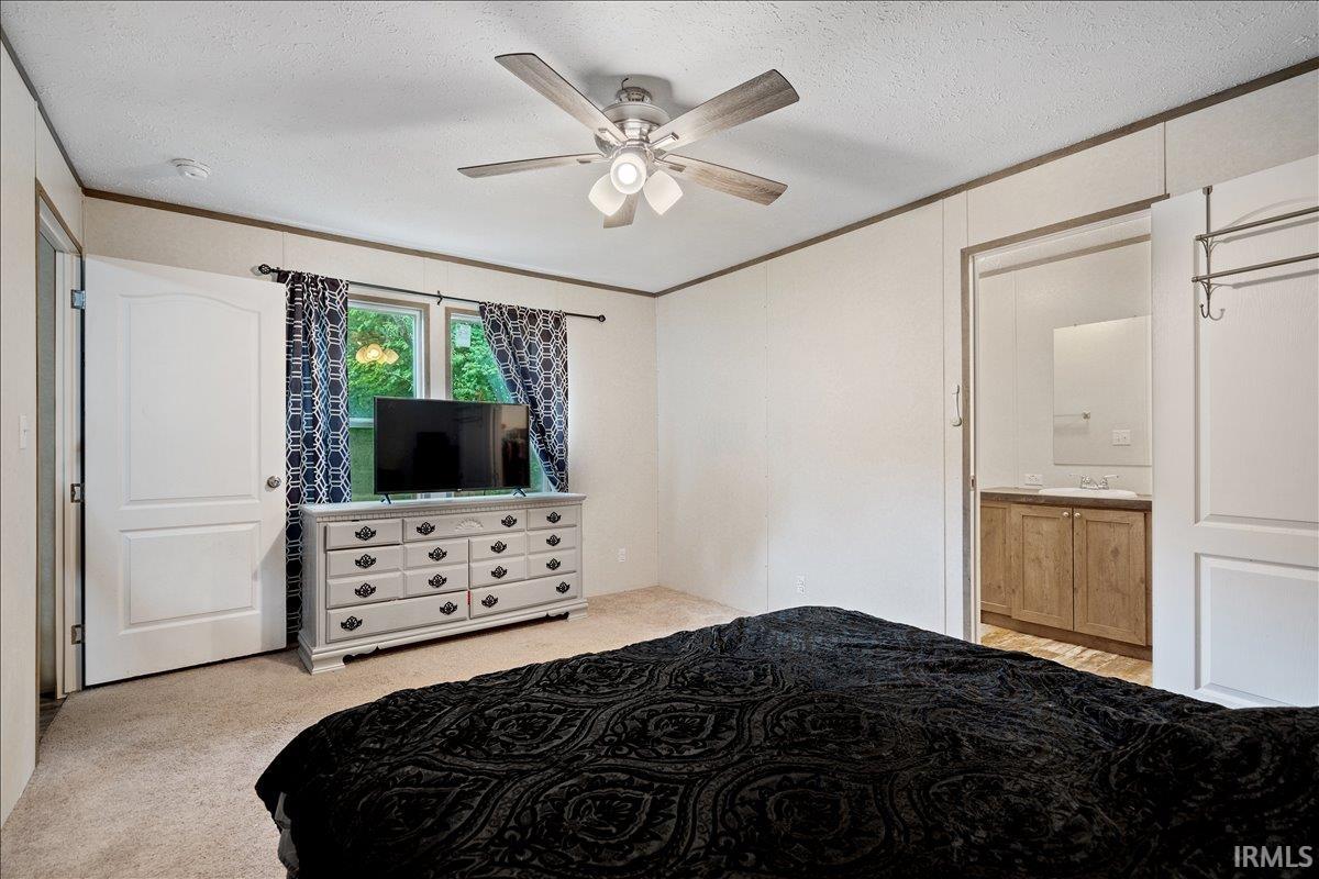 209 South Indiana Street Hazleton, IN 47640 - Photo 10 of 16