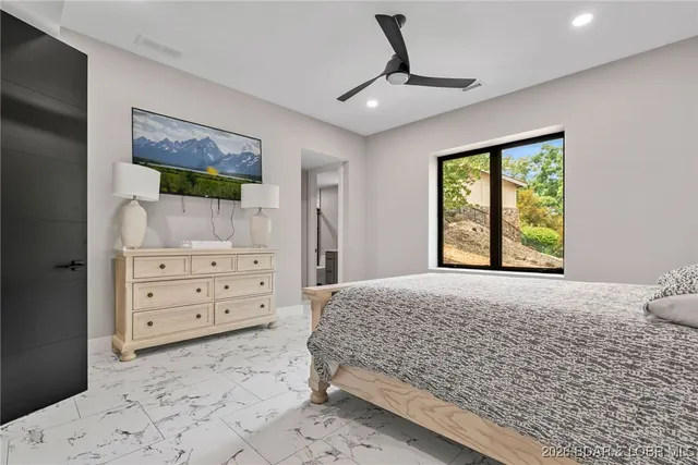 $4,500,000 | 971 Country Club Drive, Lake Ozark, MO 65049