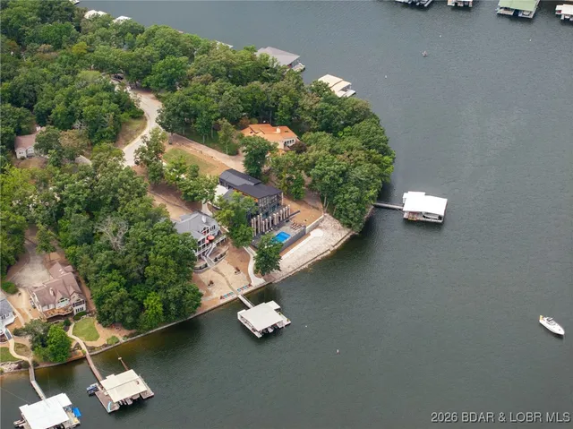 $4,500,000 | 971 Country Club Drive, Lake Ozark, MO 65049