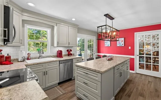 $367,500 | 1242 Scalesville Road, Summerfield, NC 27358