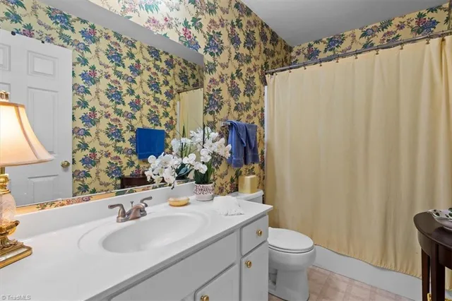 $367,500 | 1242 Scalesville Road, Summerfield, NC 27358