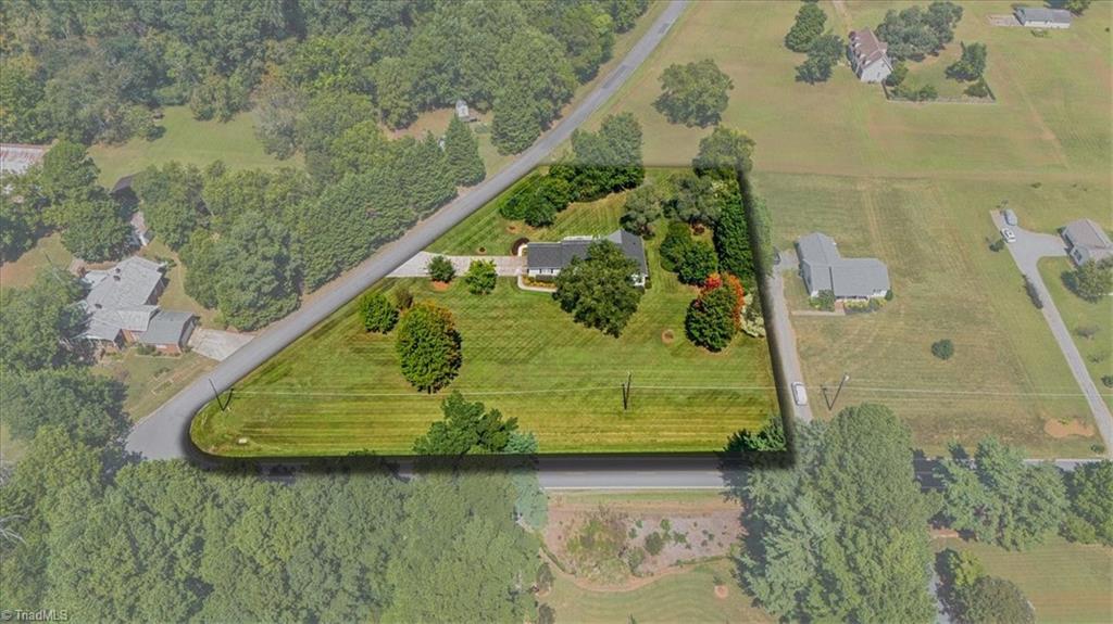 1242 Scalesville Road Summerfield, NC 27358 - Photo 3 of 37