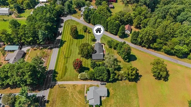 $367,500 | 1242 Scalesville Road, Summerfield, NC 27358