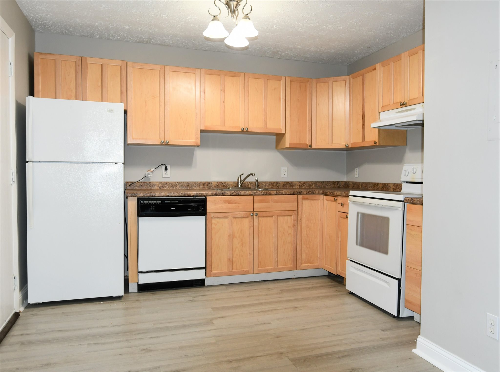 60 Old Hackett Hill Road, Unit 3E Manchester, NH 03102 - Photo 7 of 13 Gallery Image 7