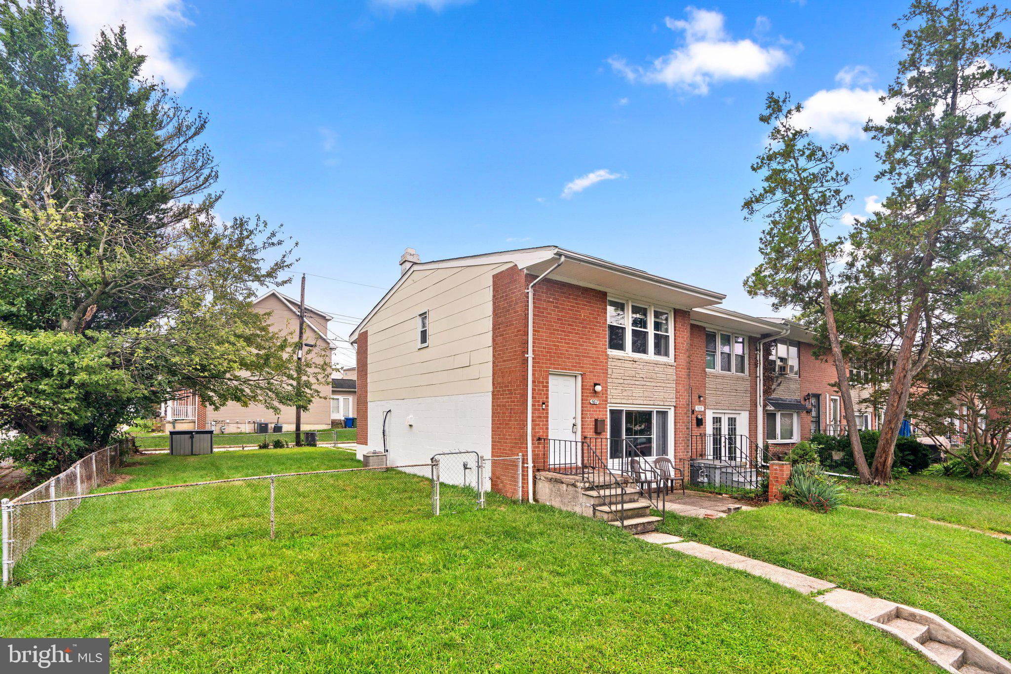 5617 Force Road Baltimore, MD 21206 - Photo 3 of 28