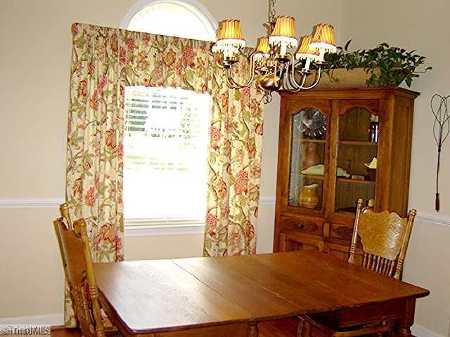 221 High Meadows Road Advance, NC 27006 - Photo 3 of 16 Dining Room.
