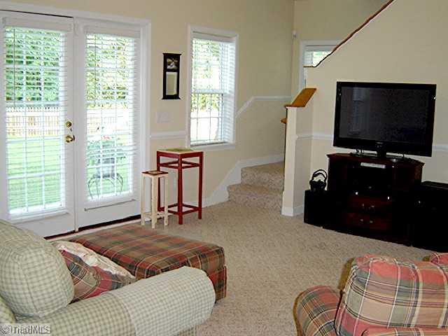 221 High Meadows Road Advance, NC 27006 - Photo 6 of 16 Den/Family/Great Room.