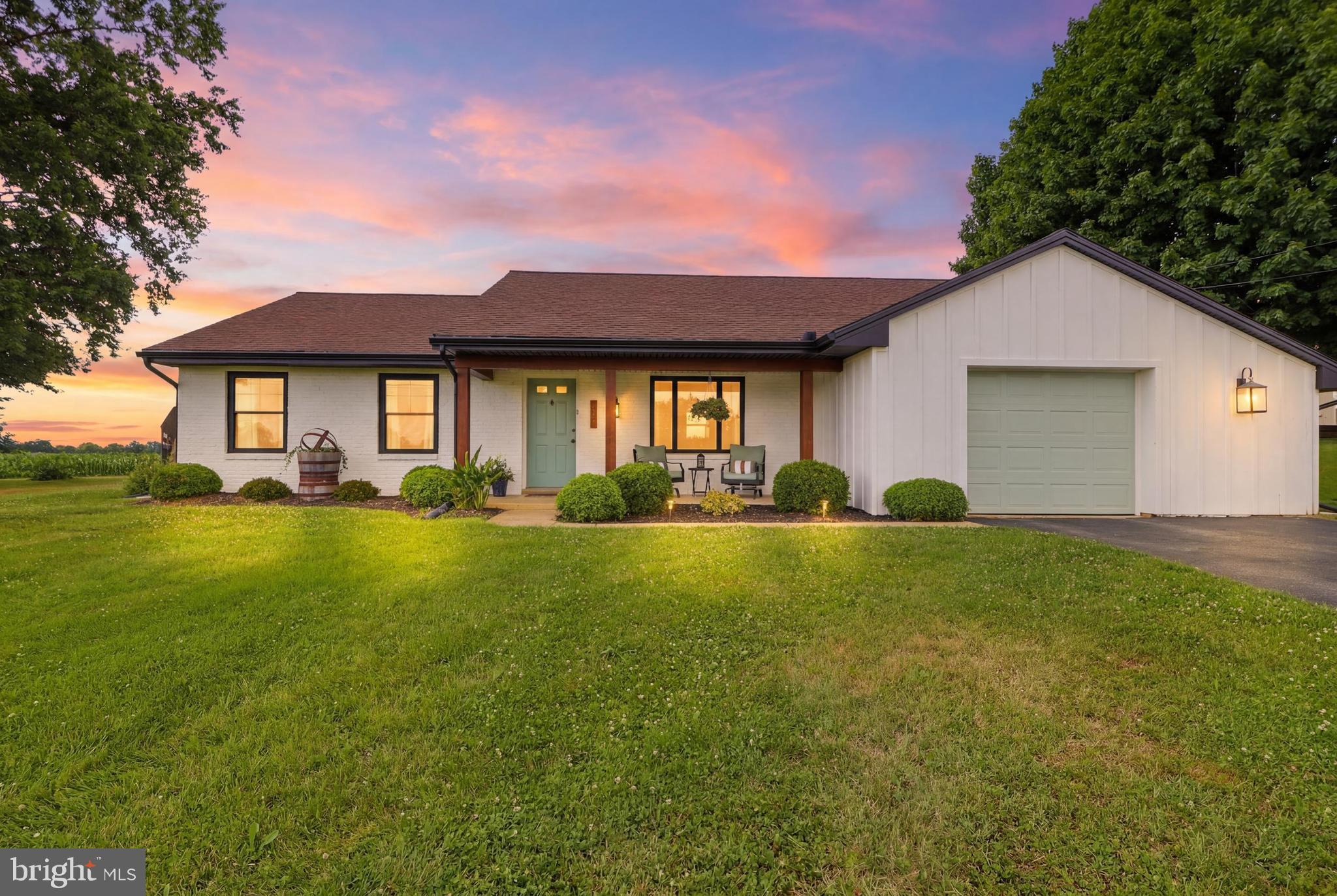1739 Pioneer Road Lancaster, PA 17602 - Photo 1 of 55
