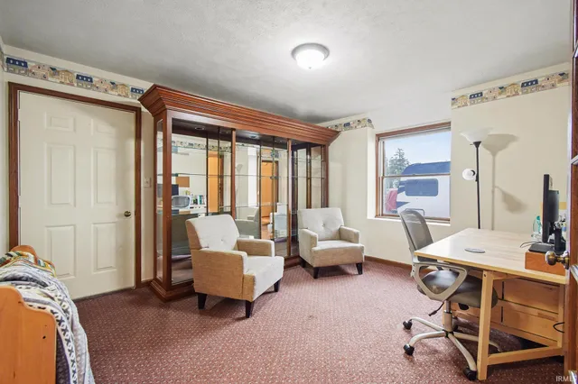 $445,000 | 280 Gilliam Drive, Warsaw, IN 46580