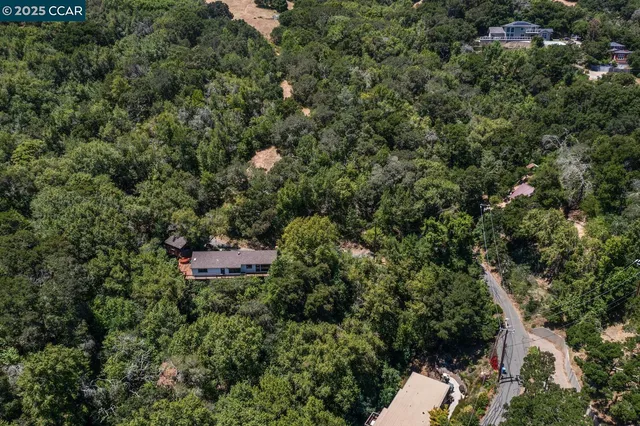 $1,995,000 | 37-20 La Madronal, Orinda, CA 94563