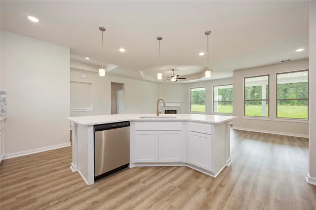 $475,083 | 400 Barton Place Drive, Cleveland, TX 77327