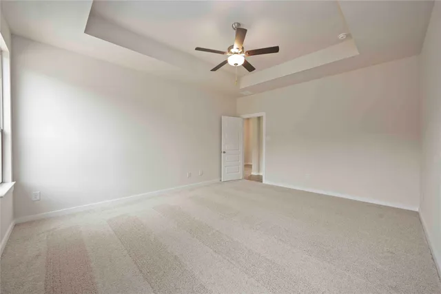 $475,083 | 400 Barton Place Drive, Cleveland, TX 77327