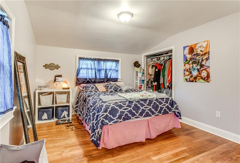 510 Lindsay Road Carnegie, PA 15106 - Photo 16 of 24 Gallery Image 16