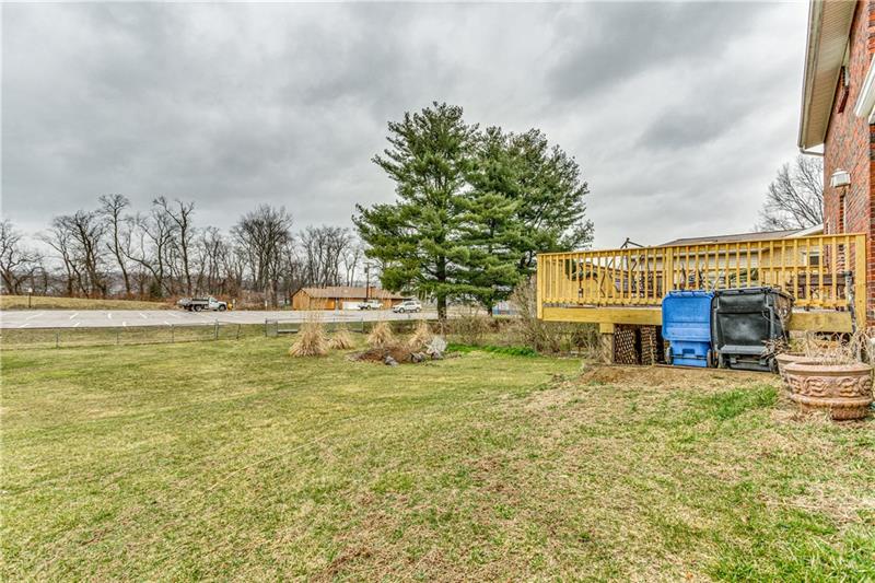 510 Lindsay Road Carnegie, PA 15106 - Photo 23 of 24 Gallery Image 23