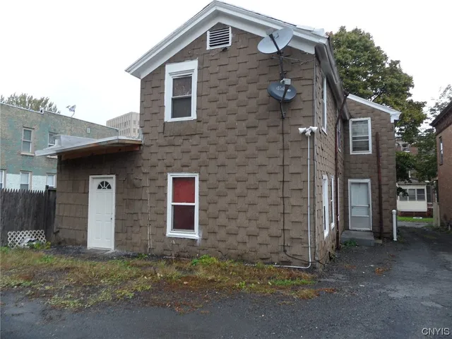 $111,000 | 222 Lansing Street, Utica, NY 13501
