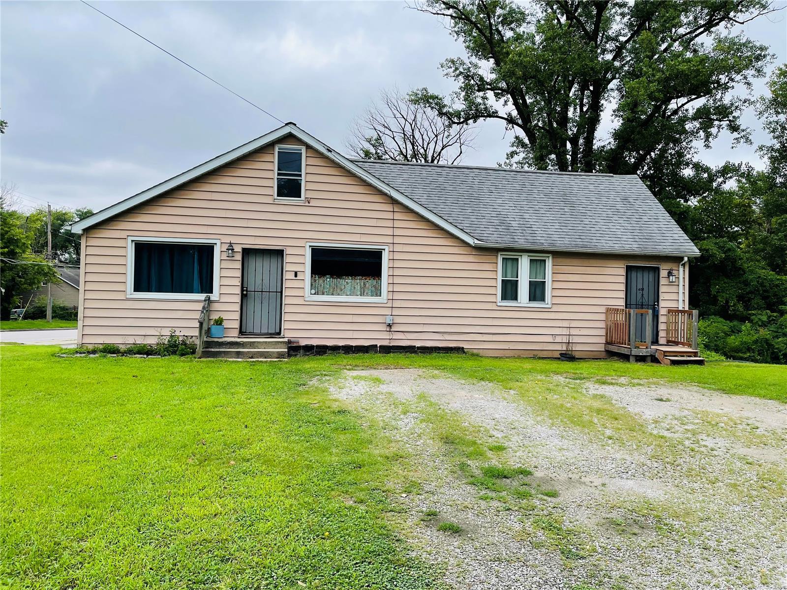 3407 Falling Springs Road Cahokia, IL 62206 - Photo 1 of 21