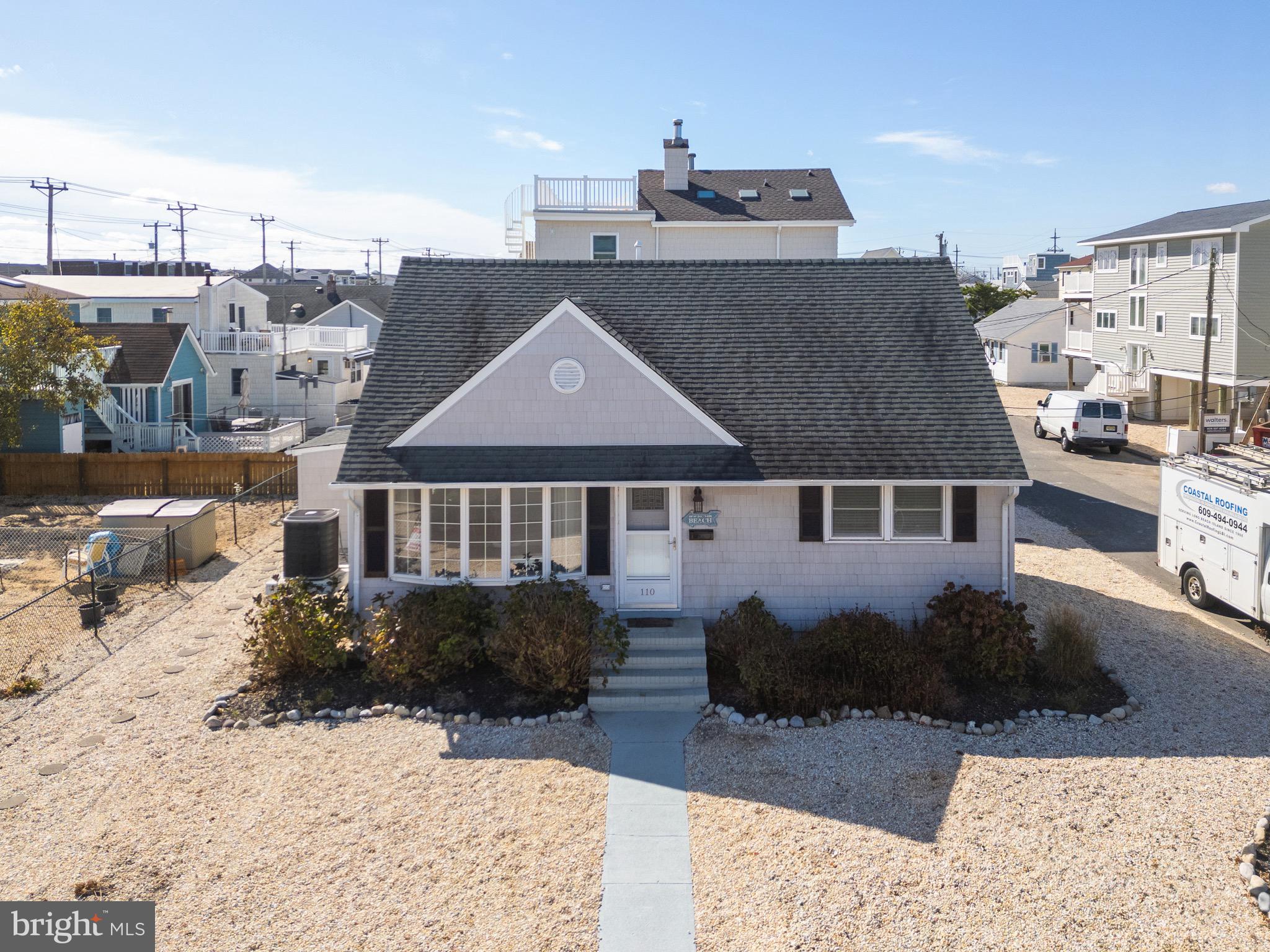 110 3rd Street Ship Bottom, NJ 08008 - Photo 3 of 27