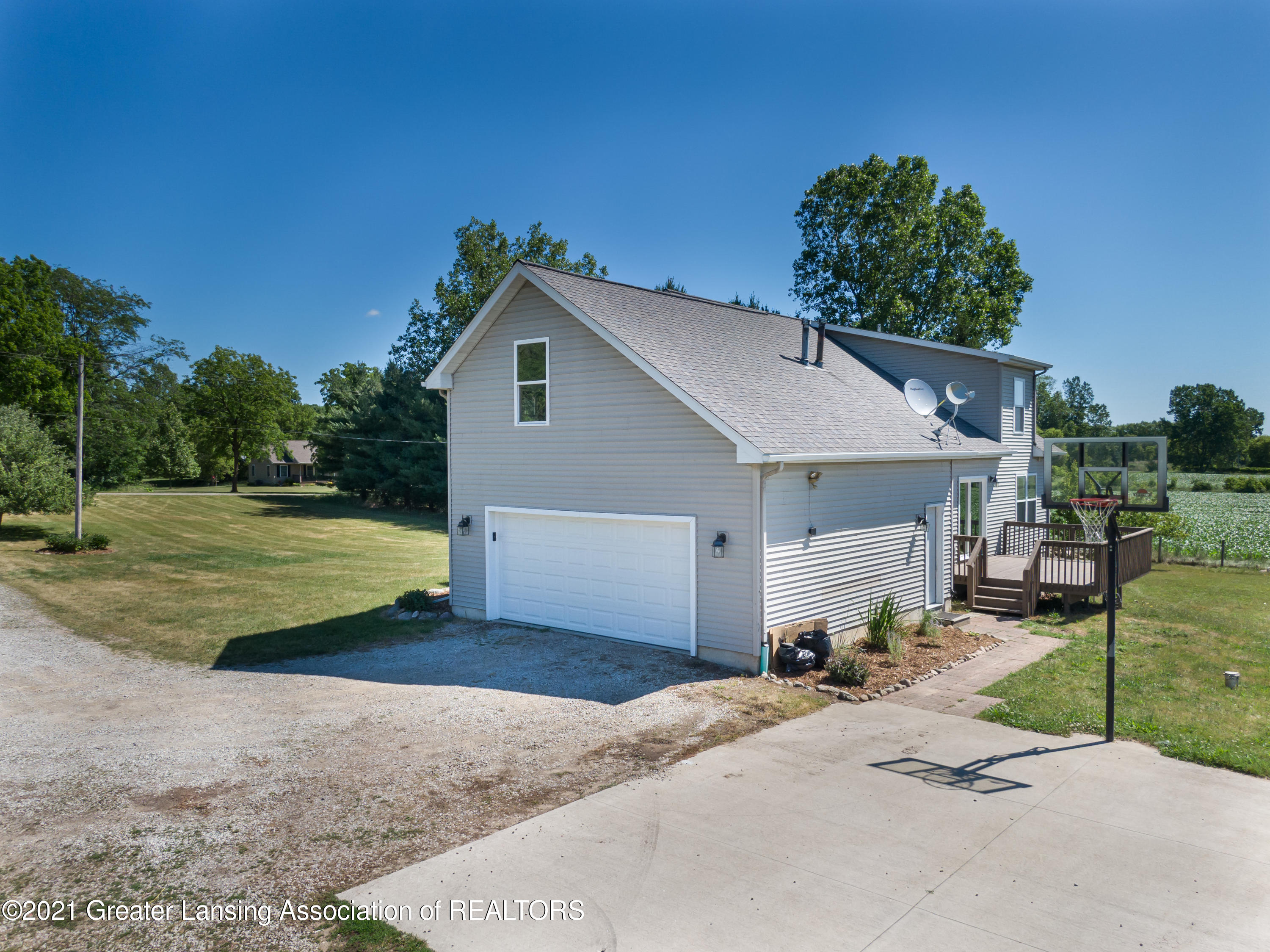 3707 Lyon Road Mason, MI 48854 - Photo 10 of 44 Photo Jun 22, 11 08 43 AM