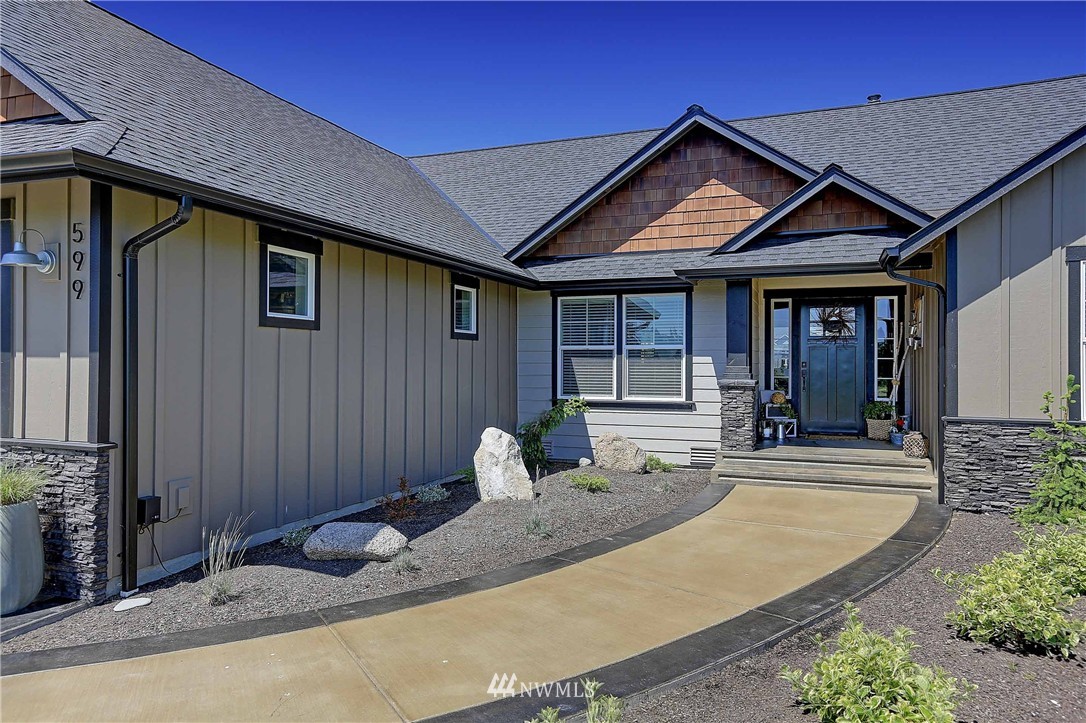 599 Smith Road Camano Island, WA 98282 - Photo 4 of 25 Gallery Image 4