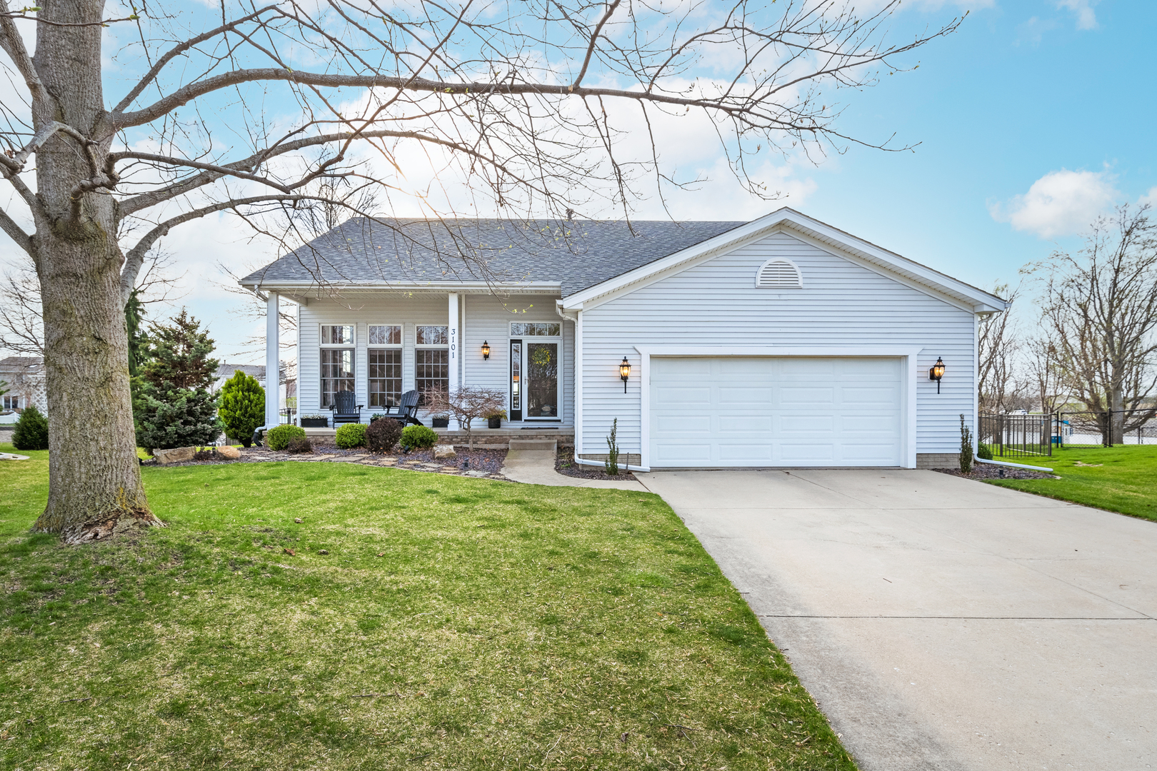 3101 Monterey Road Bloomington, IL 61704 - Photo 1 of 40