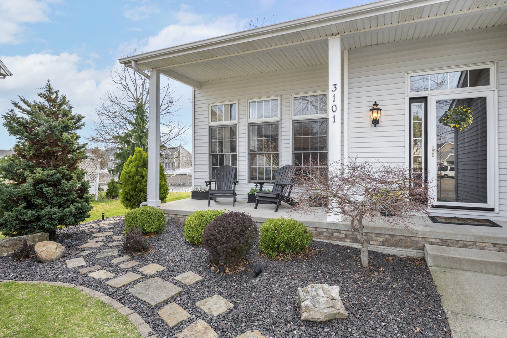 3101 Monterey Road Bloomington, IL 61704 - Photo 2 of 40