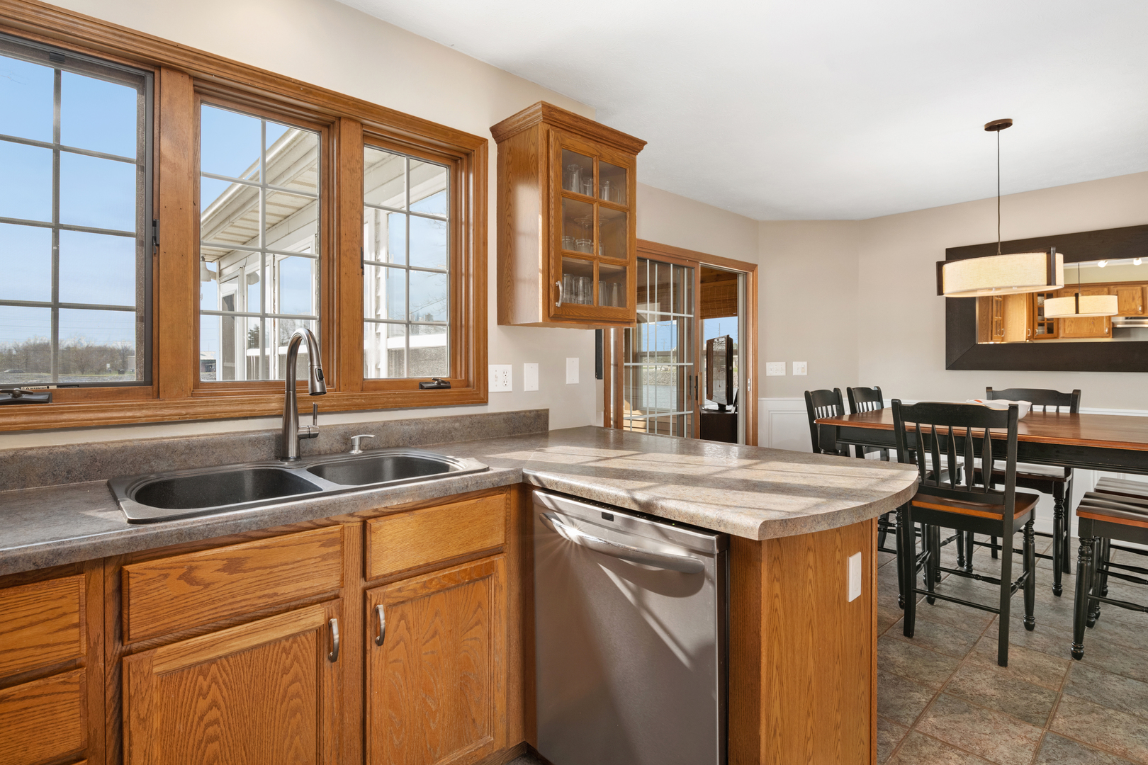 3101 Monterey Road Bloomington, IL 61704 - Photo 12 of 40