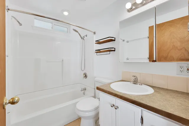 $309,900 | 5211 North Lincoln Street, Spokane, WA 99205