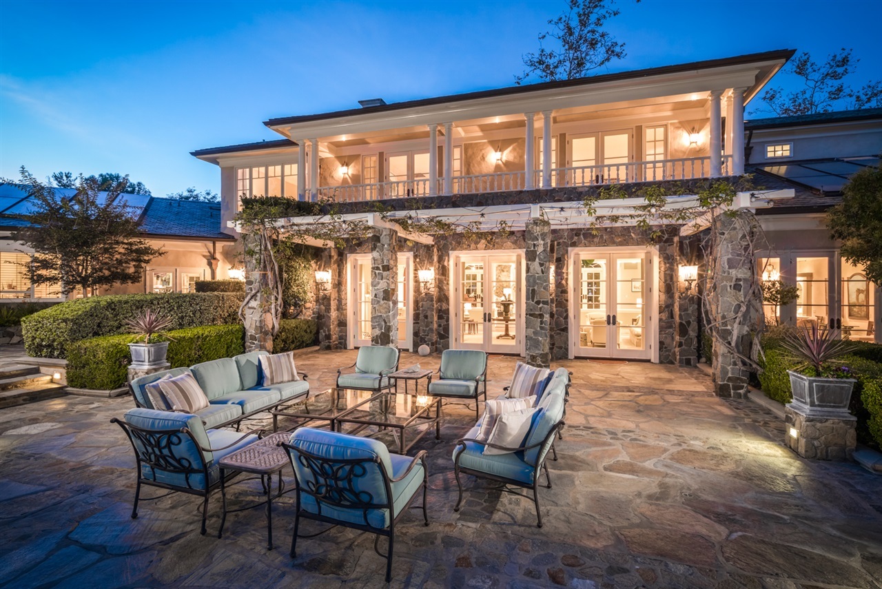 17541 Los Morros Rancho Santa Fe, CA 92067 - Photo 2 of 25