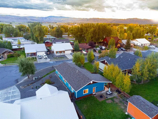 $675,000 | 706 Andrew Lane, Gunnison, CO 81230