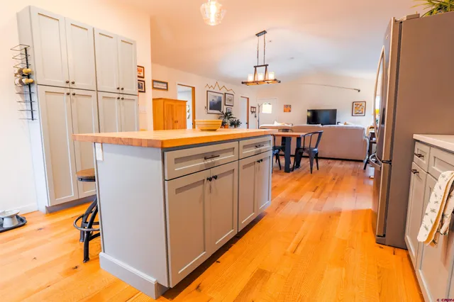 $675,000 | 706 Andrew Lane, Gunnison, CO 81230