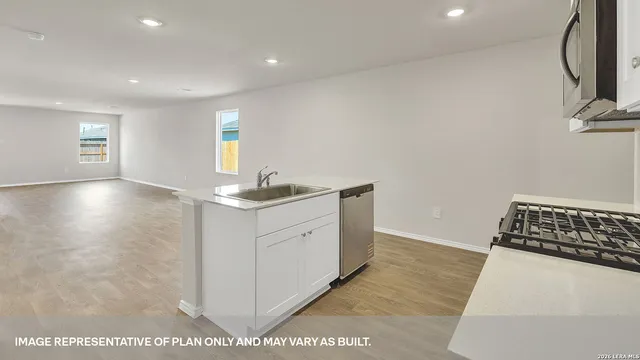 $284,990 | 128 Langston Drive, Lockhart, TX 78644