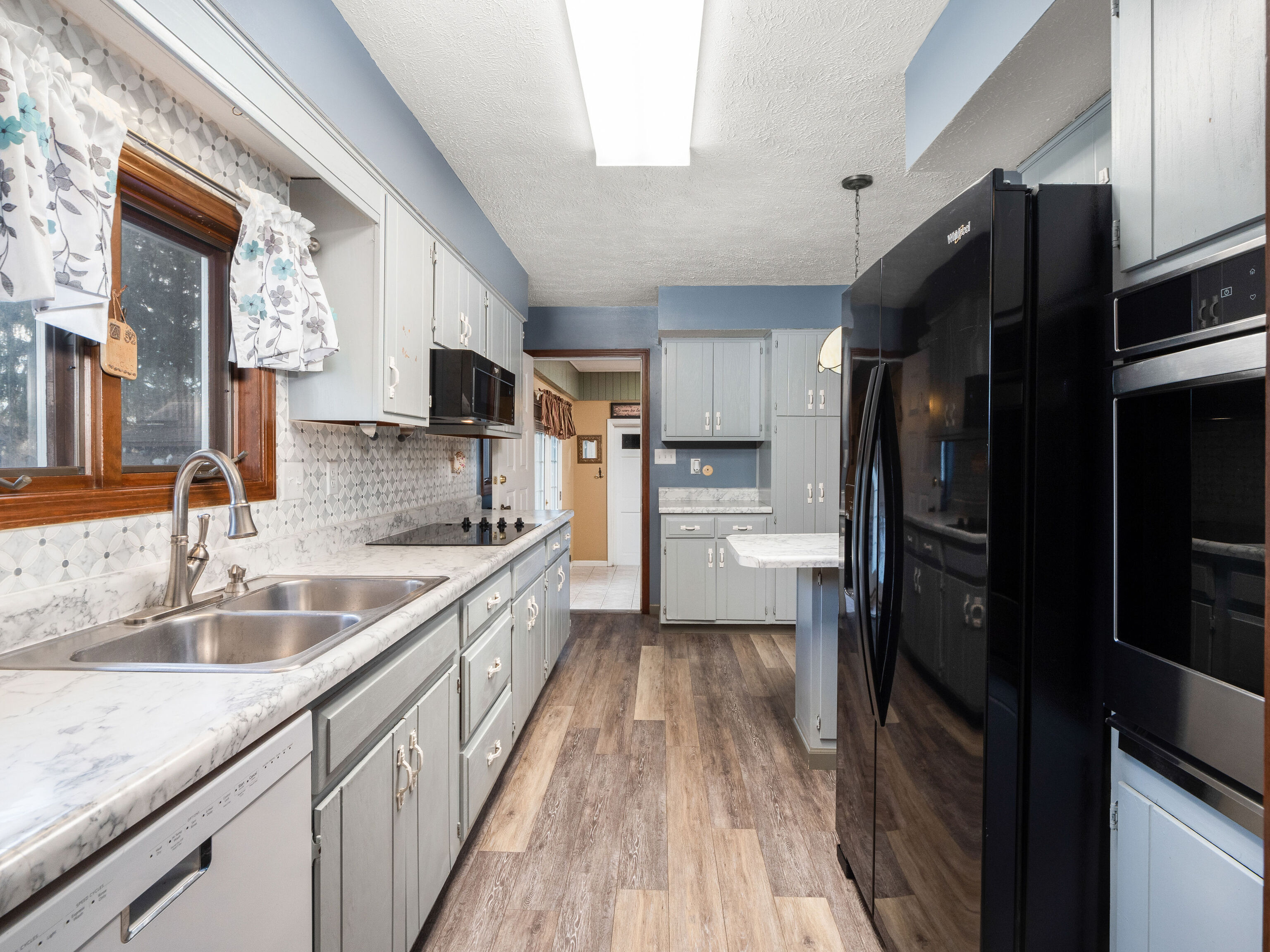 4449 Tincher Road Indianapolis, IN 46221 - Photo 9 of 20 Gallery Image 9