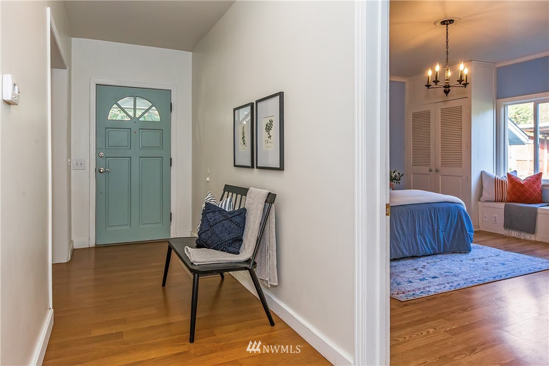 4587 Mayvolt Road Southeast Port Orchard, WA 98366 - Photo 19 of 39 Gallery Image 19