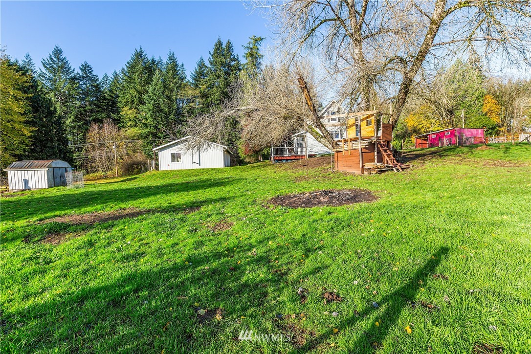 4587 Mayvolt Road Southeast Port Orchard, WA 98366 - Photo 6 of 39 Gallery Image 6