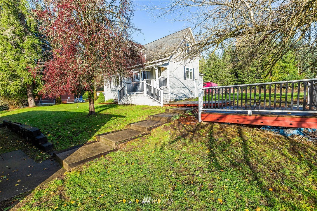 4587 Mayvolt Road Southeast Port Orchard, WA 98366 - Photo 7 of 39 Gallery Image 7