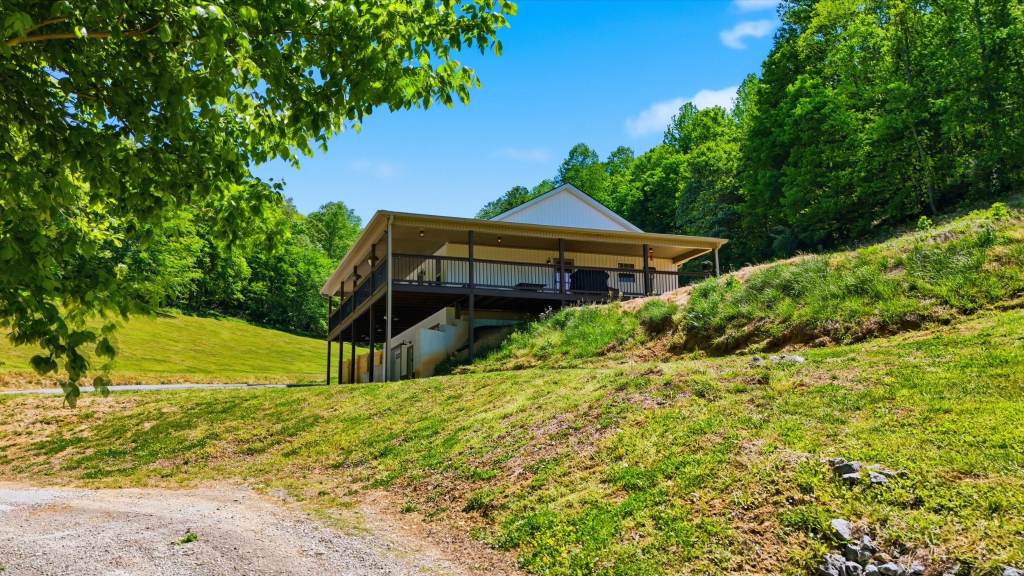2431 Free State Road Gainesboro, TN 38562 - Photo 11 of 82