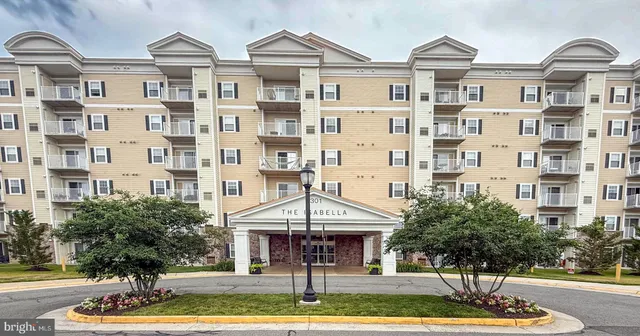 $429,800 | 6301 Edsall Road, Unit 224, Alexandria, VA 22312