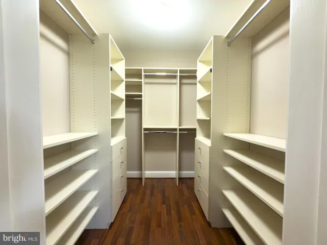 $429,800 | 6301 Edsall Road, Unit 224, Alexandria, VA 22312