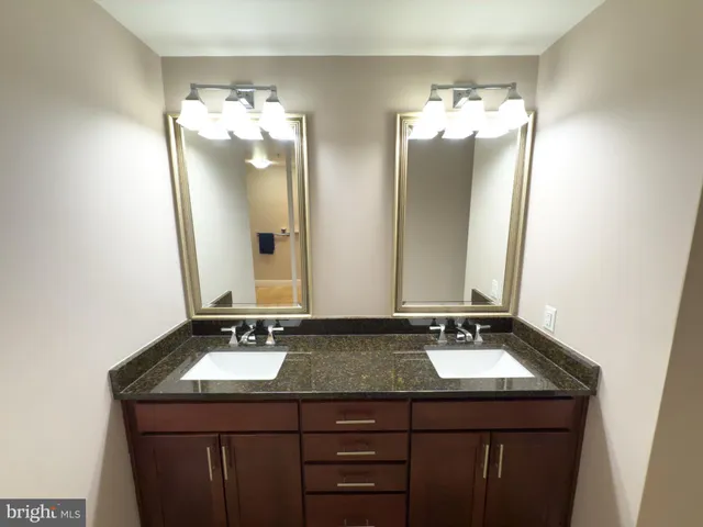 $429,800 | 6301 Edsall Road, Unit 224, Alexandria, VA 22312