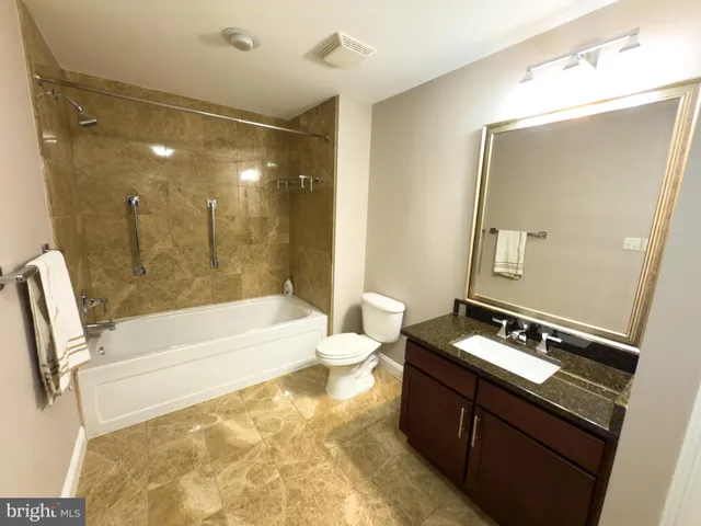 $429,800 | 6301 Edsall Road, Unit 224, Alexandria, VA 22312