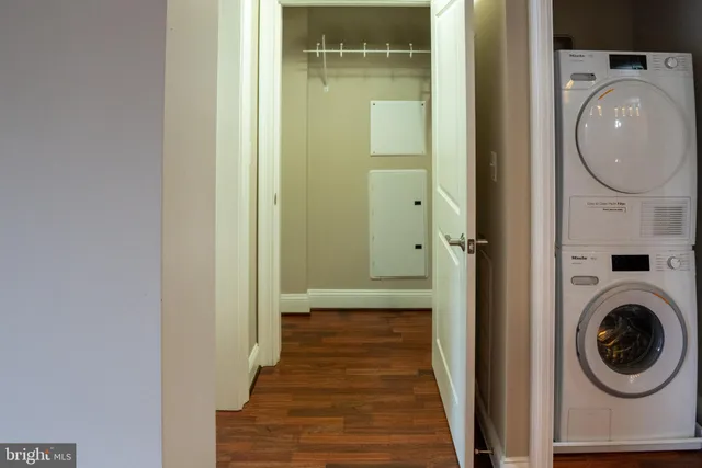 $429,800 | 6301 Edsall Road, Unit 224, Alexandria, VA 22312